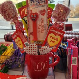 Red Love Cup Candy Bouquet